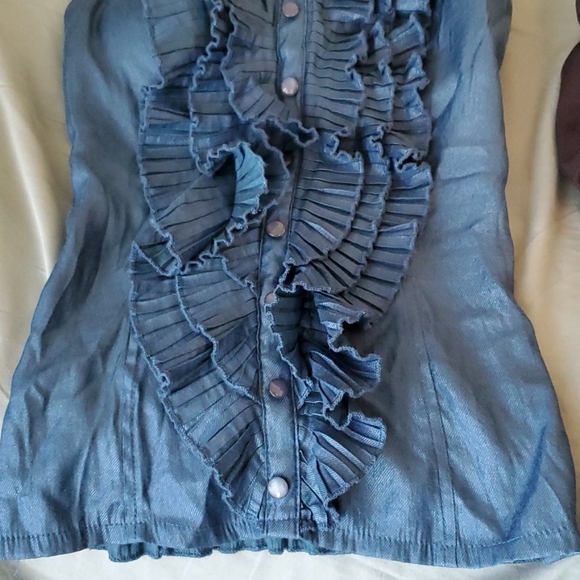 Beautiful royal blue blouse! - Picture 4 of 6